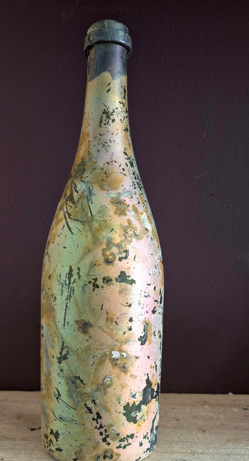 Shipwreck encrusted bottle - Image 4